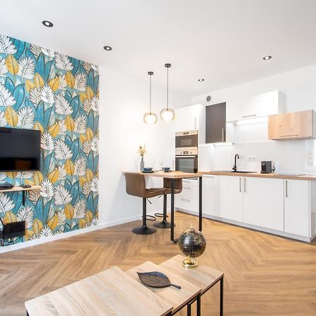 L'Appartement Des Ducs Avec Baignoire Double Nantes Exterior foto
