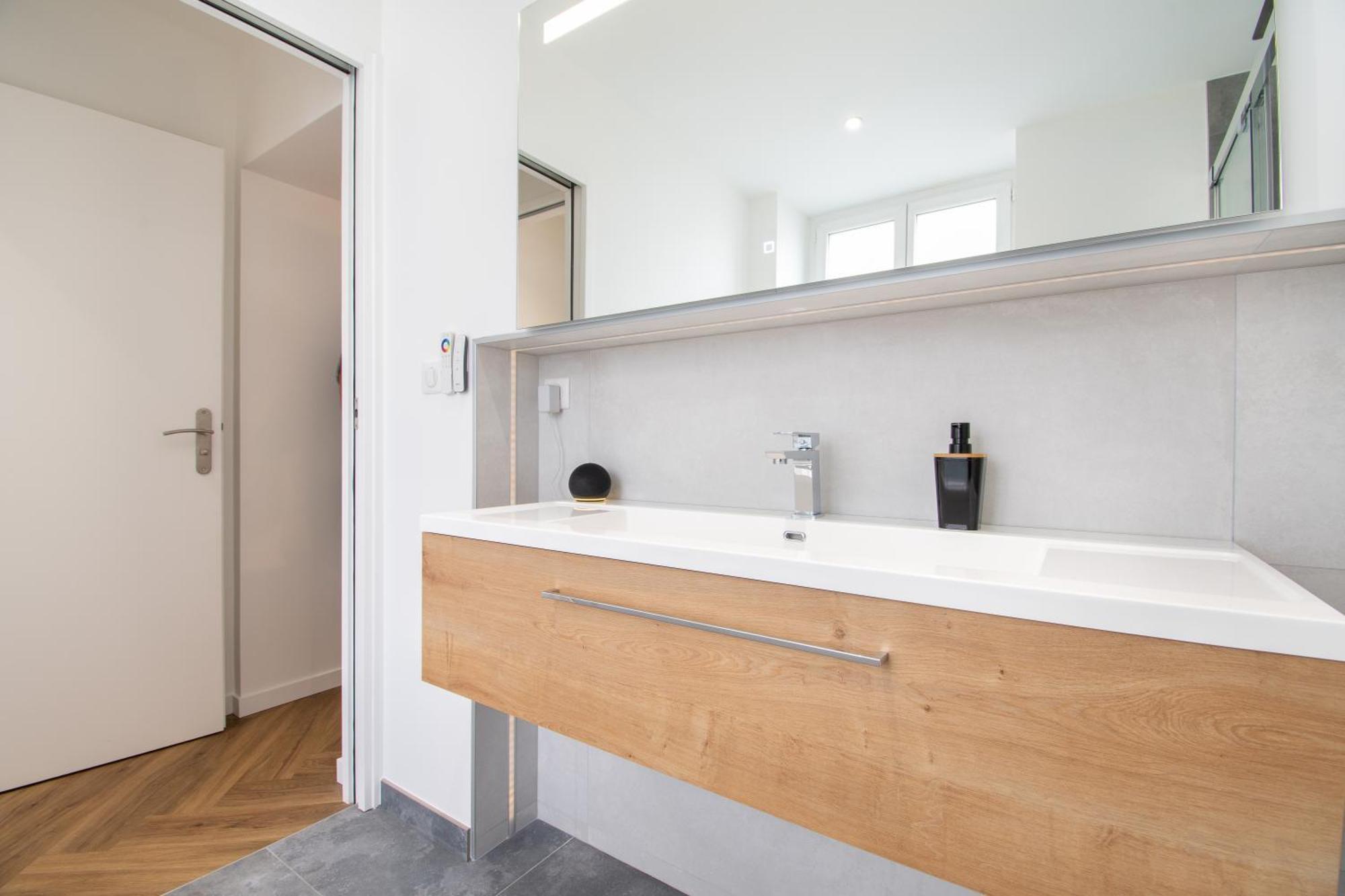 L'Appartement Des Ducs Avec Baignoire Double Nantes Exterior foto