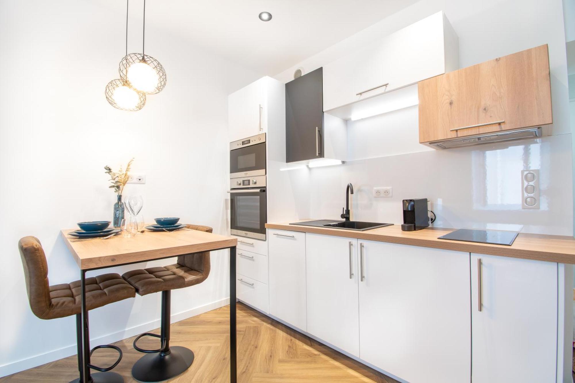 L'Appartement Des Ducs Avec Baignoire Double Nantes Exterior foto